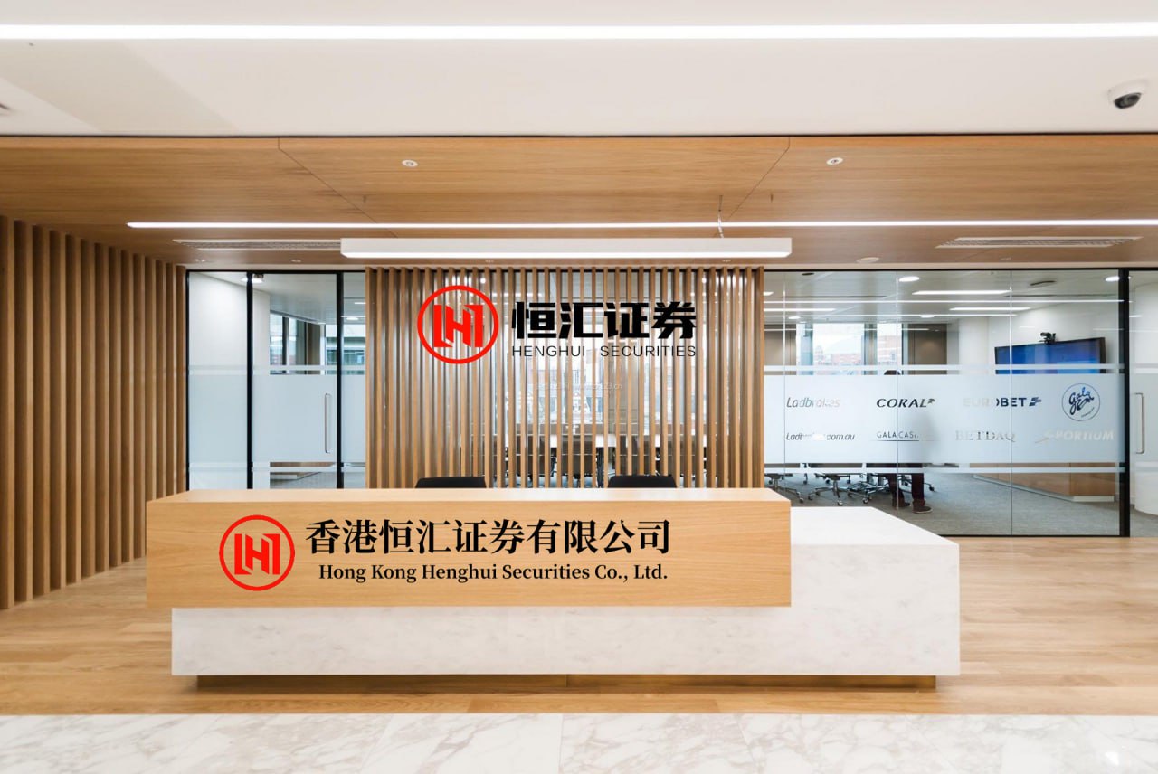 金牌投资 一年一度的CJ，吸引我的居然是固态硬盘..._闪迪_存储_游戏